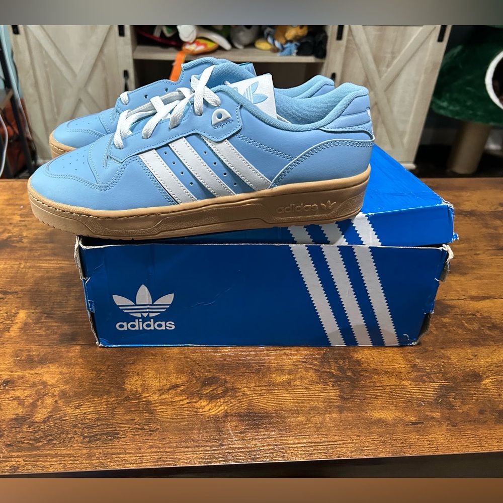 Adidas Rivalry Low “Light Blue Gum”